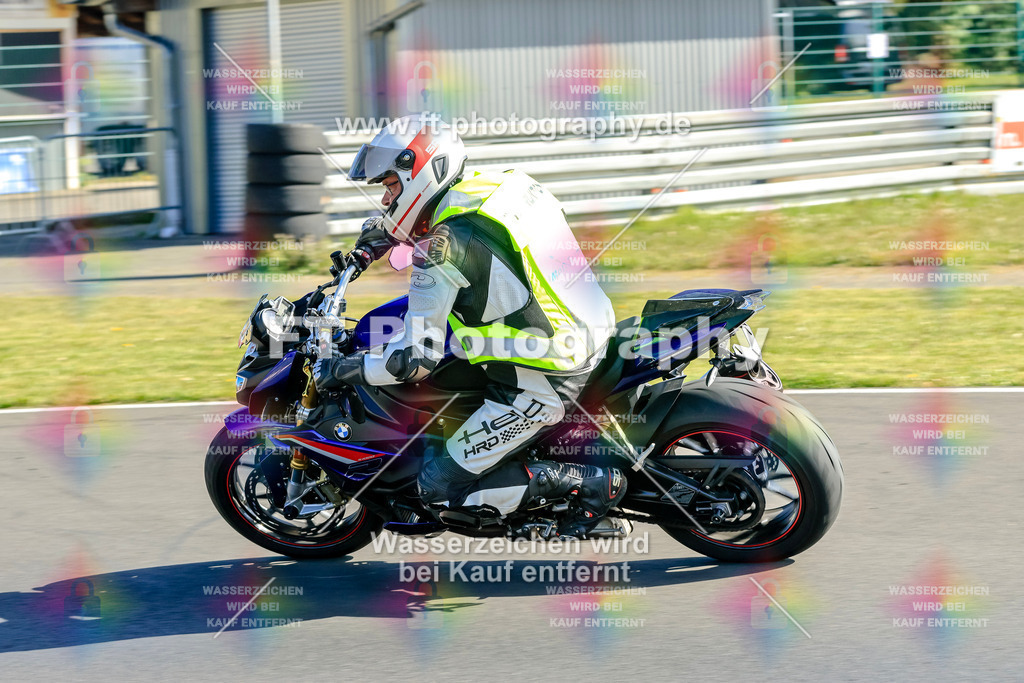 _OTO1529 | Hier findet Ihr Bilder von Touristenfahrten auf der Nürburgring Nordschleife oder von anderen Veranstaltungen die ich besucht habe. Viel Spass beim Durch Schauen 