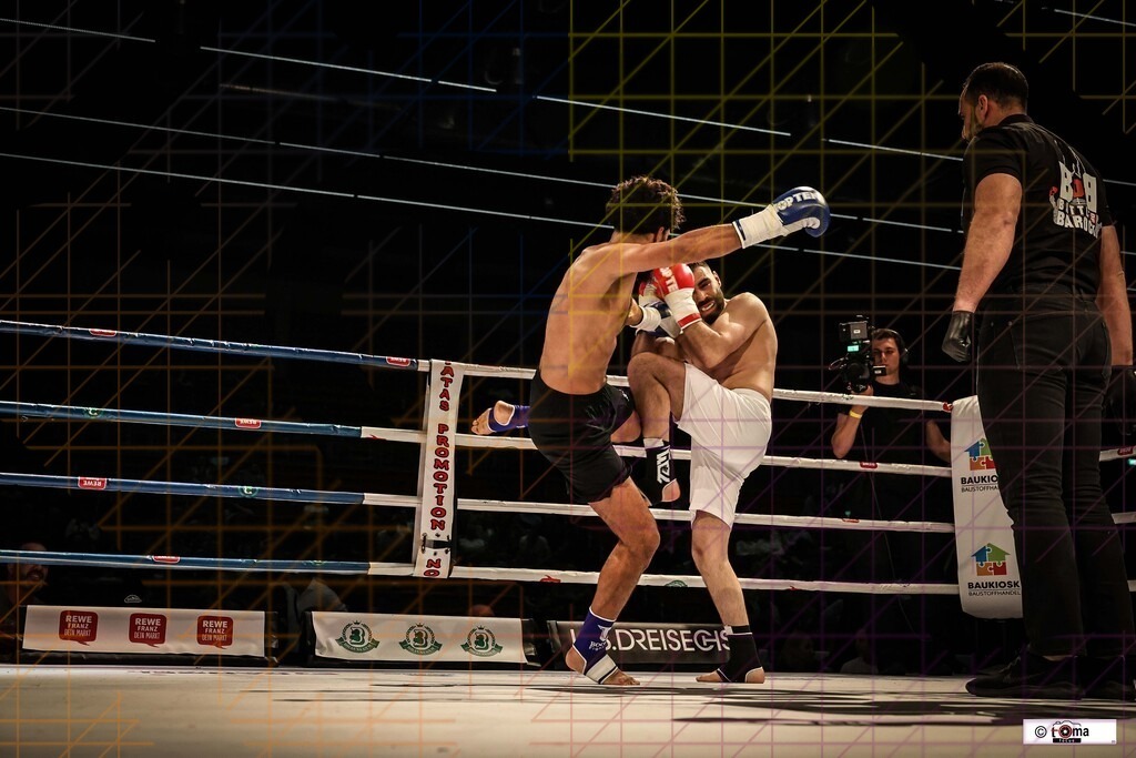 BoB 2026 Elhessaini vs. Abdul-Malak-6 | professionelle Sport- und Eventfotografie von Tomafocus – dynamische Bilder, emotionale Momente und hochwertige Aufnahmen für jeden Anlass. - Realisiert mit Pictrs.com