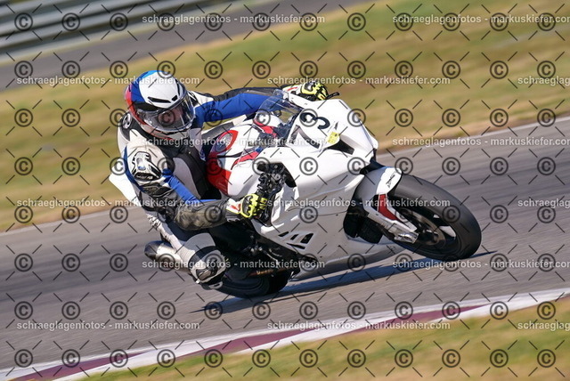 26bt05-0290 | markuskiefer.com - Realisiert mit Pictrs.com