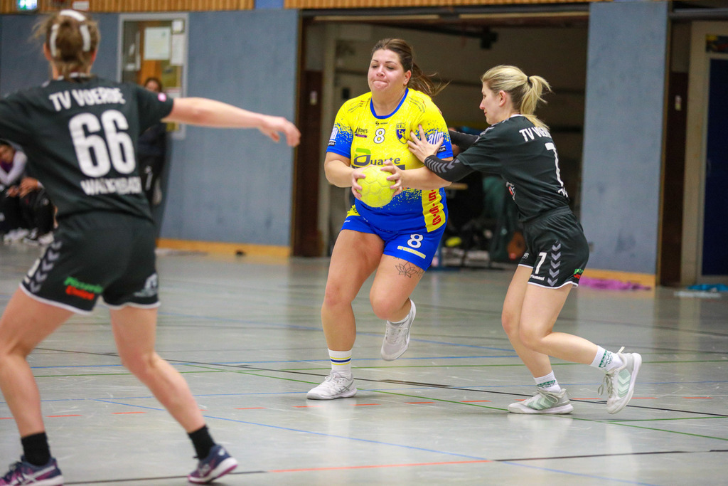 SVN_TvVoerde_021124_024 | Bildergalerie von Sport-Ereignissen aber auch von weiteren spannenden Dingen - nicht nur vom Niederrhein. In Anlehnung an den bekannten Spruch von Hanns Dieter Hüsch heißt das Motto: "Niederrhein ist überall".  - Realisiert mit Pictrs.com