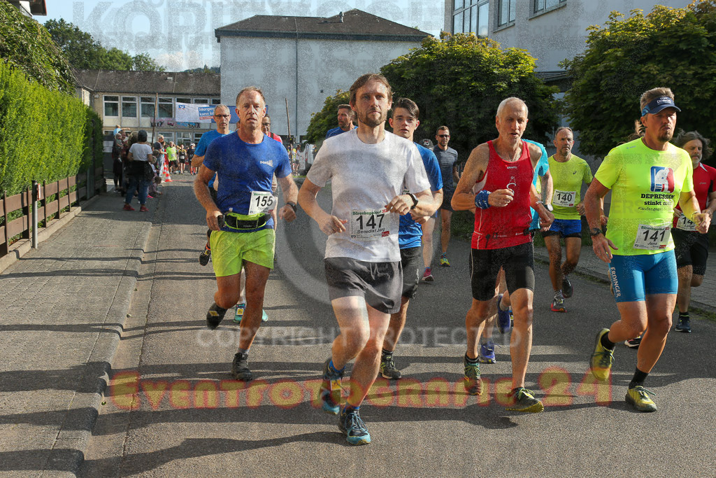 230804_1806_EX1_3687 | Sportfotografie im Rhein-Sieg Kreis, Köln, Bonn, NRW, Rheinland Pfalz, Hessen, etc. Unser Tätigkeitsfeld umfasst den Laufsport vom Volkslauf über den Marathon, Duathlon, Triathon bis zum Ultralauf wie Kölnpfad Ultra oder Schindertrail.