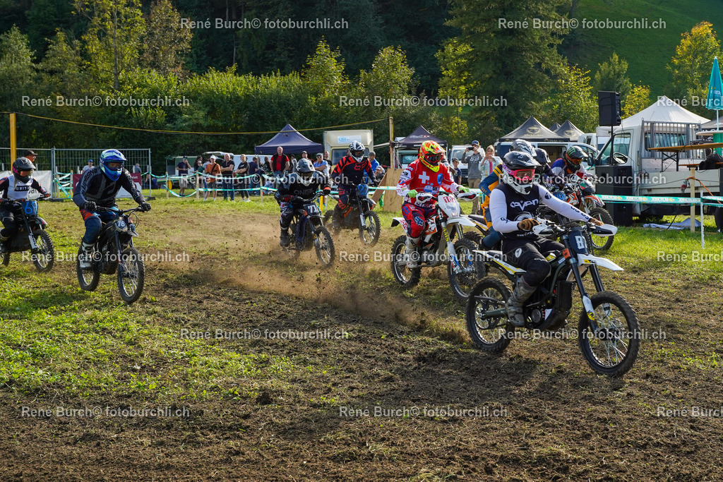 DSC01605 | René Burch leidenschaftlicher Fotograf aus Kerns in Obwalden.  Hier finden sie Sport, Landschaft und Natur Fotografie.
 - Realisiert mit Pictrs.com