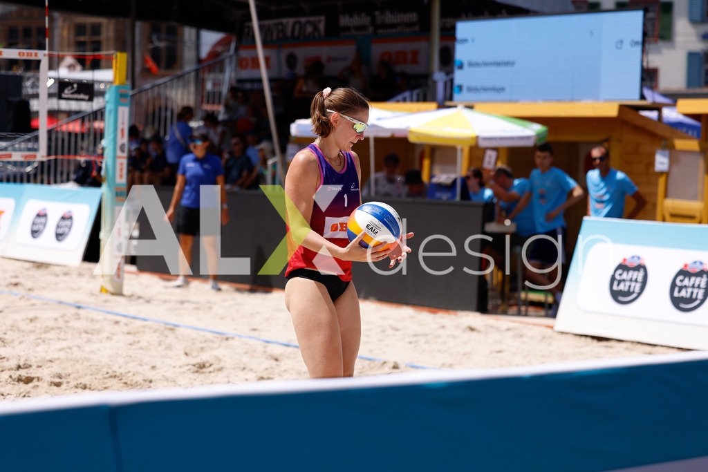 Obi BeachTour 2026 - Basel | BASEL, SWITZERLAND - JULY 17: DUNJA GERSON (SUI) during the Obi BeachTour 2026 match between KLUSER / SCHWAB (SUI) and GERSON / SCHALTEGGER (SUI) at Barfüsserplatz on July 17, 2026 in Basel, Switzerland. - Realisiert mit Pictrs.com