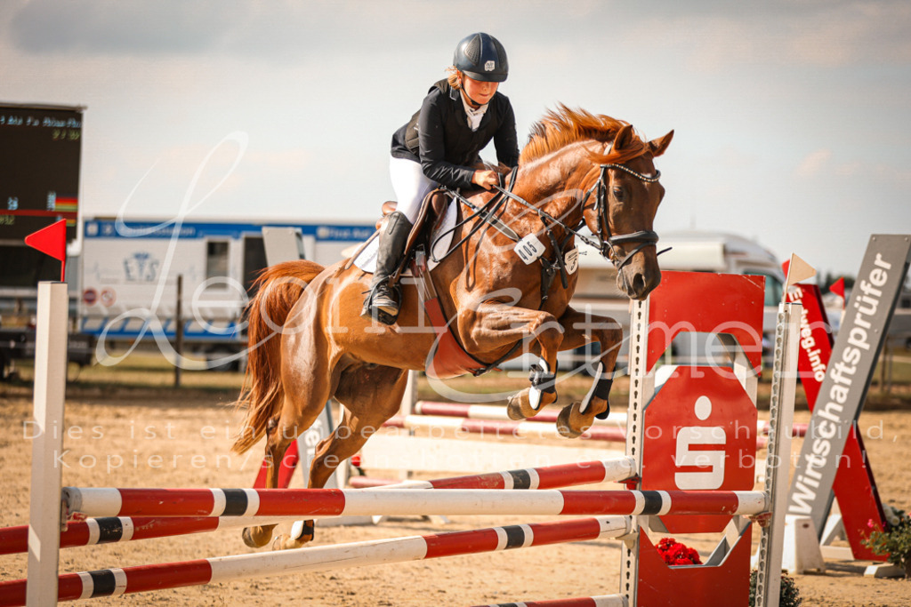 01.FrSpE00015 | Leoni Ertmer Photography - Realisiert mit Pictrs.com