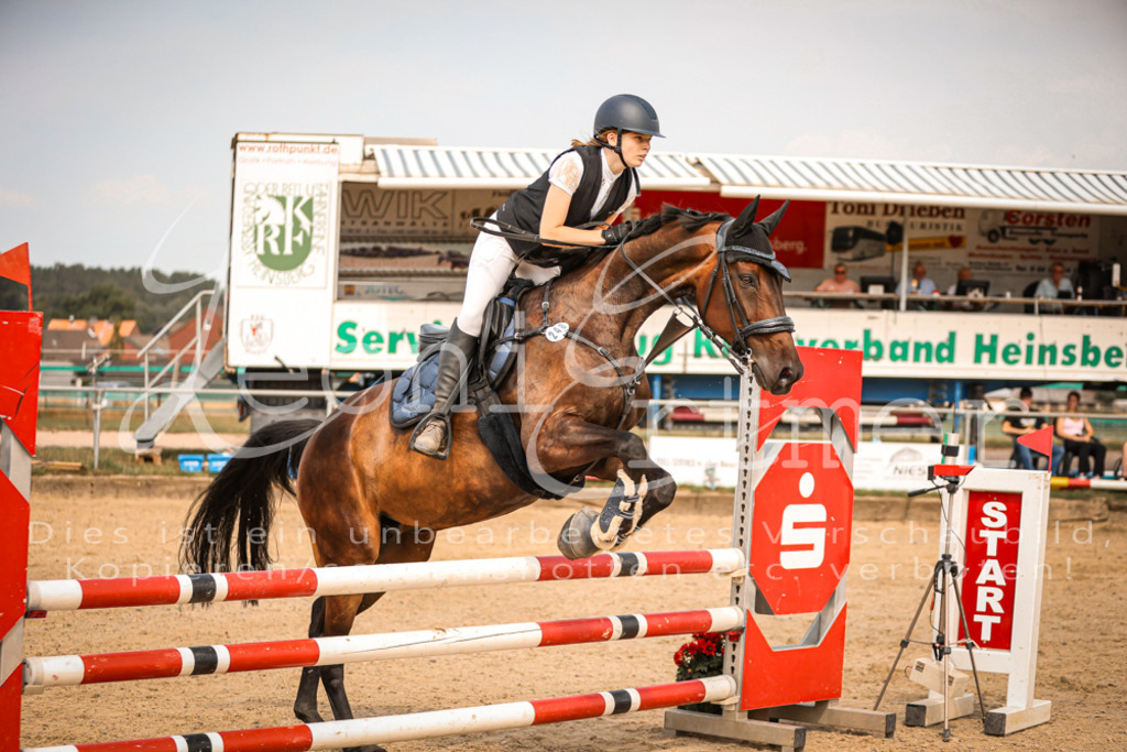 27.SaSpMA00085 | Leoni Ertmer Photography - Realisiert mit Pictrs.com