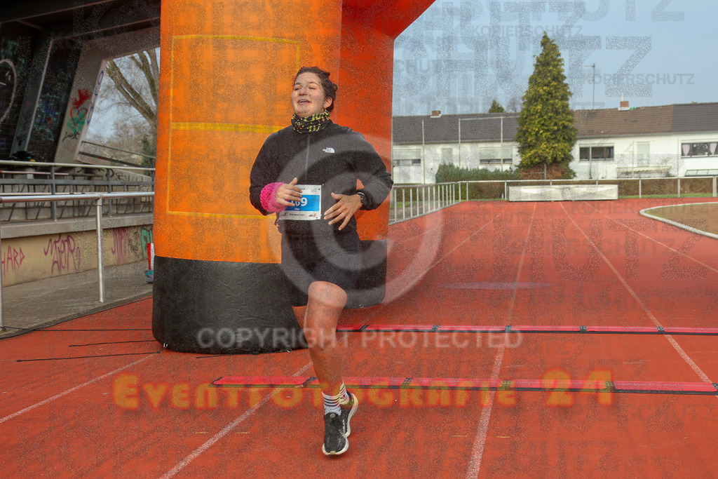 230129_1123_EX1_4842 | Sportfotografie im Rhein-Sieg Kreis, Köln, Bonn, NRW, Rheinland Pfalz, Hessen, etc. Unser Tätigkeitsfeld umfasst den Laufsport vom Volkslauf über den Marathon, Duathlon, Triathon bis zum Ultralauf wie Kölnpfad Ultra oder Schindertrail.
