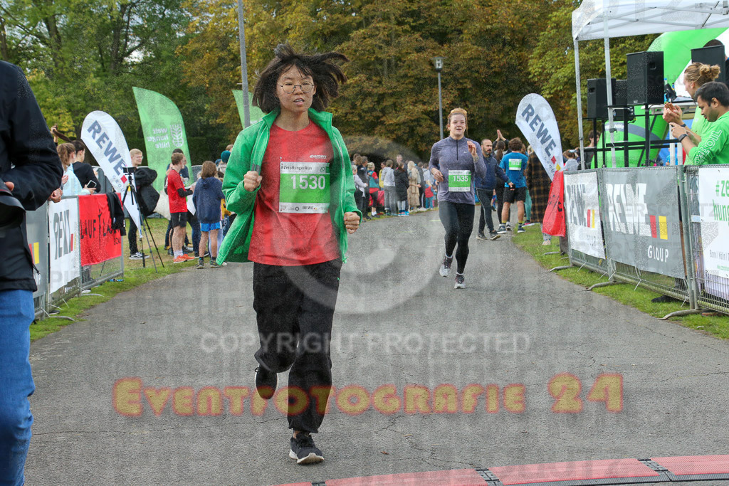 220925_1328_EX1_0999 | Sportfotografie im Rhein-Sieg Kreis, Köln, Bonn, NRW, Rheinland Pfalz, Hessen, etc. Unser Tätigkeitsfeld umfasst den Laufsport vom Volkslauf über den Marathon, Duathlon, Triathon bis zum Ultralauf wie Kölnpfad Ultra oder Schindertrail.
