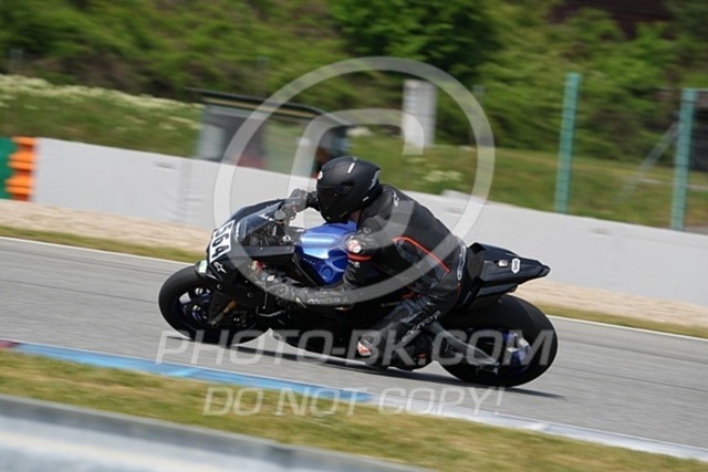 2024_05_04_PBK_25151 | Sportfotografie; SlowMotion; Video; Rennstrecke; Hafeneger; Speer; Racing; RSE; BMW; CBO; Trackday; Motorsportarena; Hockenheimring; Brno; Most; Barcelona; Valencia