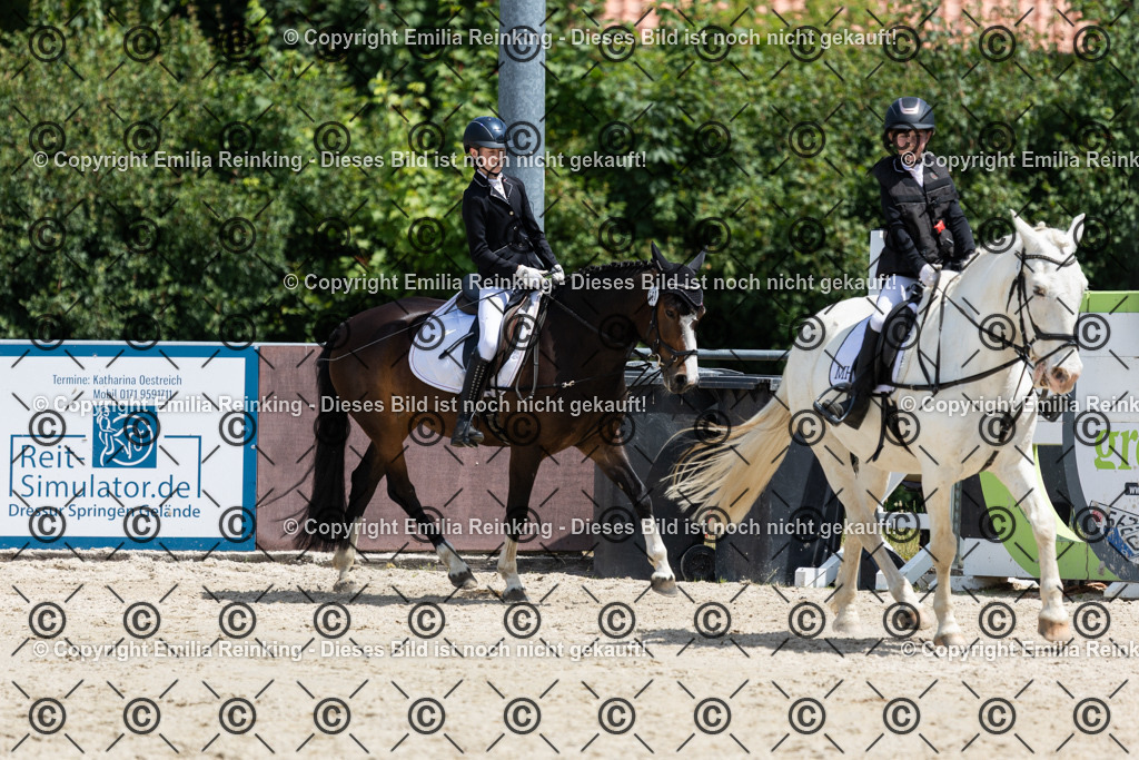 CL5A3669 | Emilia Reinking Fotografie - Realisiert mit Pictrs.com