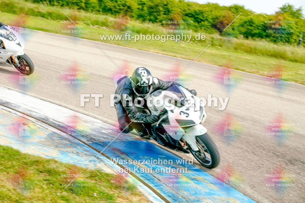 _MOT0979 | Hier findet Ihr Bilder von Touristenfahrten auf der Nürburgring Nordschleife oder von anderen Veranstaltungen die ich besucht habe. Viel Spass beim Durch Schauen 