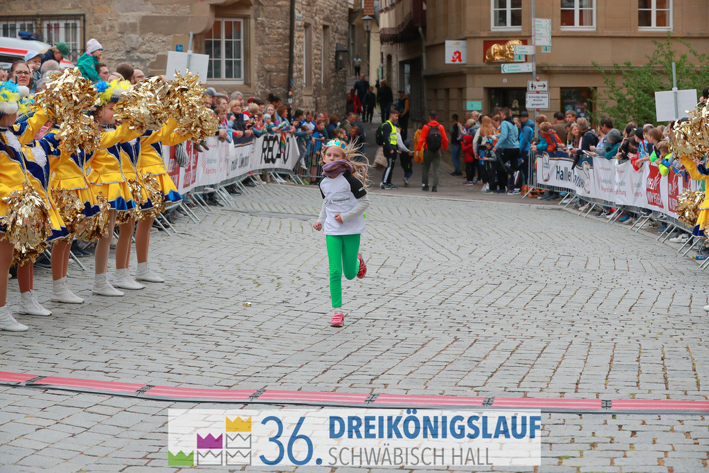 AOK Junior Cup 400m | 3Königslauf 2022 AOK Junior Cup 400m - Realisiert mit Pictrs.com