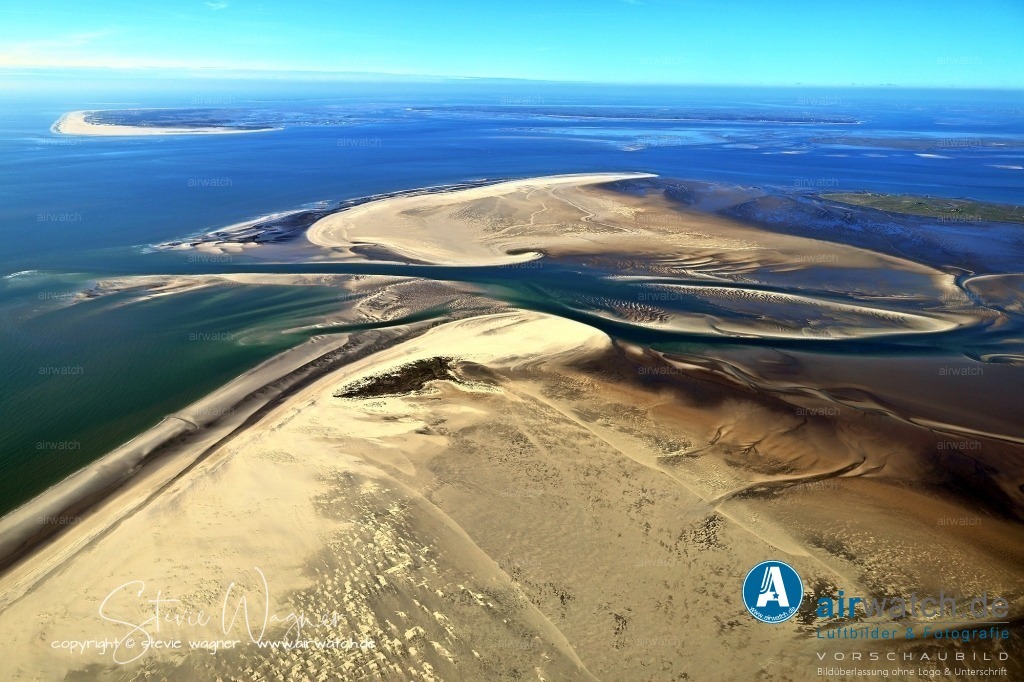 Luftbilder Sandbänke Norderoogsand, Japsand, Süderoogsand | Diese Außensände dienen als wichtige Rast- und Ruheplätze für Seevögel und Robben. Sie sind Teil des Nationalparks Schleswig-Holsteinisches Wattenmeer, dürfen aber nur für geführte Touren betreten werden. 