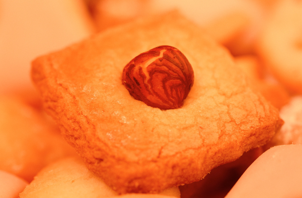 Weihnachtsgebäck mit Haselnuss | Weihnachtsgebäck mit Haselnuss - Realisiert mit Pictrs.com