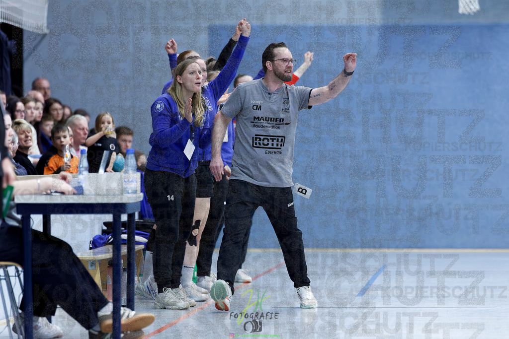 Handball Frauen Oberliga Mitte, HSG Eibelshausen/Ewersbach - HSG Lumdatal | Handball Frauen Oberliga Mitte, HSG Eibelshausen/Ewersbach - HSG Lumdatal am 21.02.2026 in Dietzhölztal-Steinbrücken (Sporthalle am Hammerweiher)Photo © 2026 - Jörg Heinrich - Realisiert mit Pictrs.com