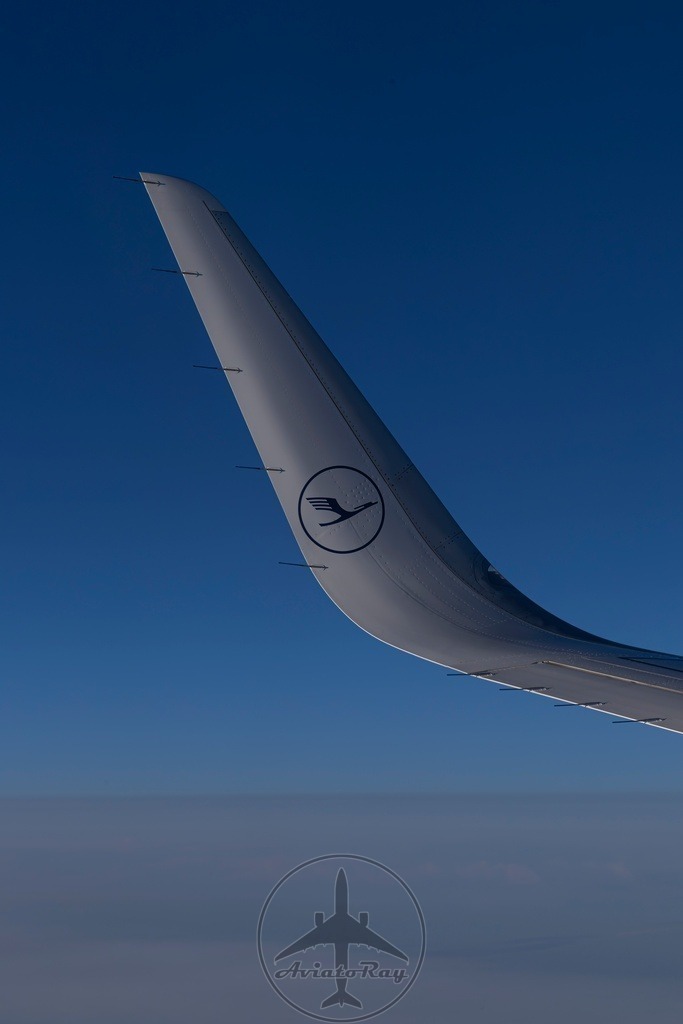 Wintip-Wednesday--3-topaz-sharpen | Browse breathtaking aviation photography and order high-quality prints from AviatoRay's gallery. Perfect for enthusiasts and collectors. - Realisiert mit Pictrs.com