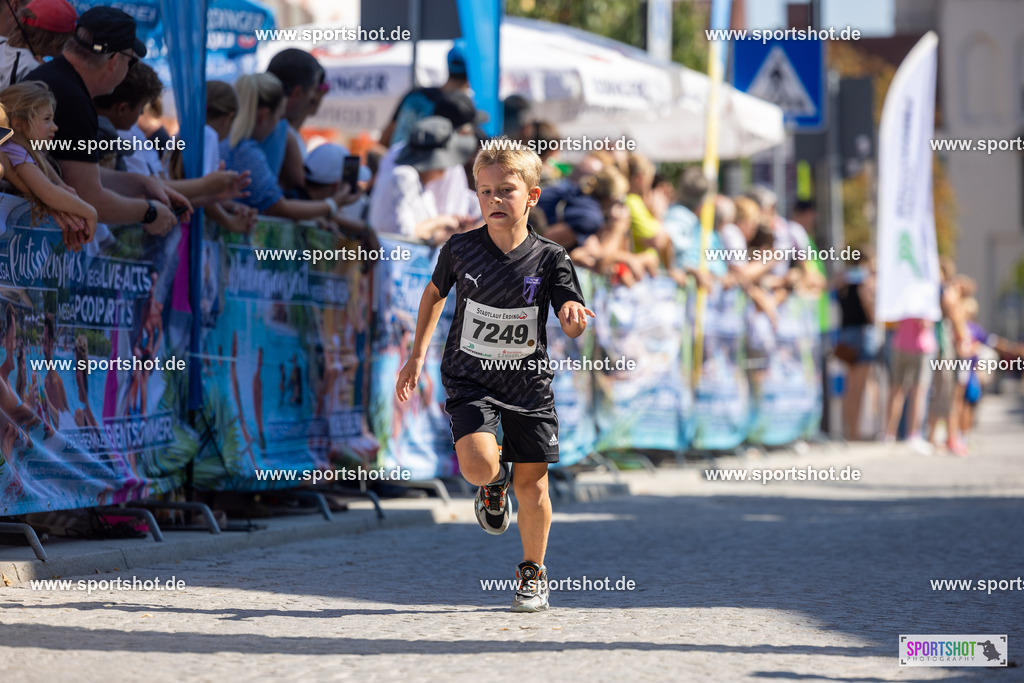 VJ__3187 | Stadtlauf Erding 2025 #stadtlauferding #erdingstadtlauf #stadtlauf_erding #laufmotivation #trisporterding #yourpictrs #sportshot_your_pictrs