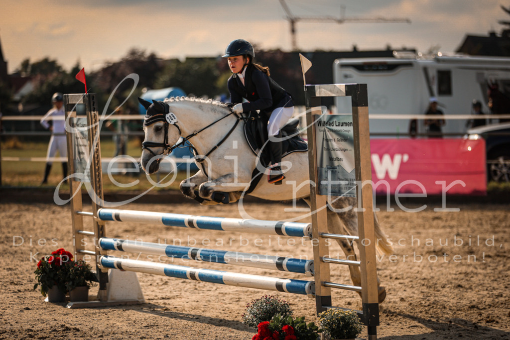 01.FrSpE00343 | Leoni Ertmer Photography - Realisiert mit Pictrs.com