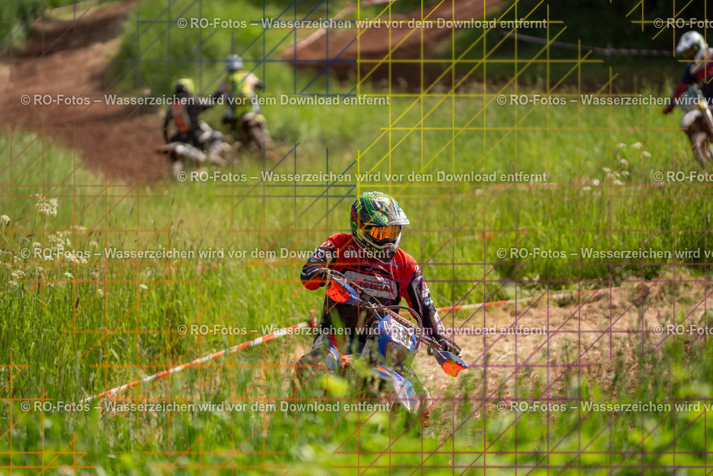 Wolfshausen 4 Lauf -1441 | Sportfotografie von RO-Fotos: Motorsport, Motocross, Enduro, Laufveranstaltungen und Triathlon. Professionelle Fotos von Sportlern und Events. - Realisiert mit Pictrs.com