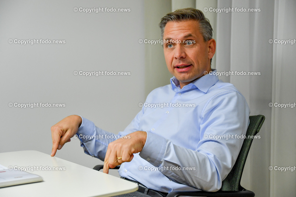 LR Wolfgang Hattmannsdorfer (VP)_ 12.12.2022-7 | 12.12.2022, Linz, AUT, LR Wolfgang Hattmannsdorfer (VP), im Bild LR Wolfgang Hattmannsdorfer (VP)