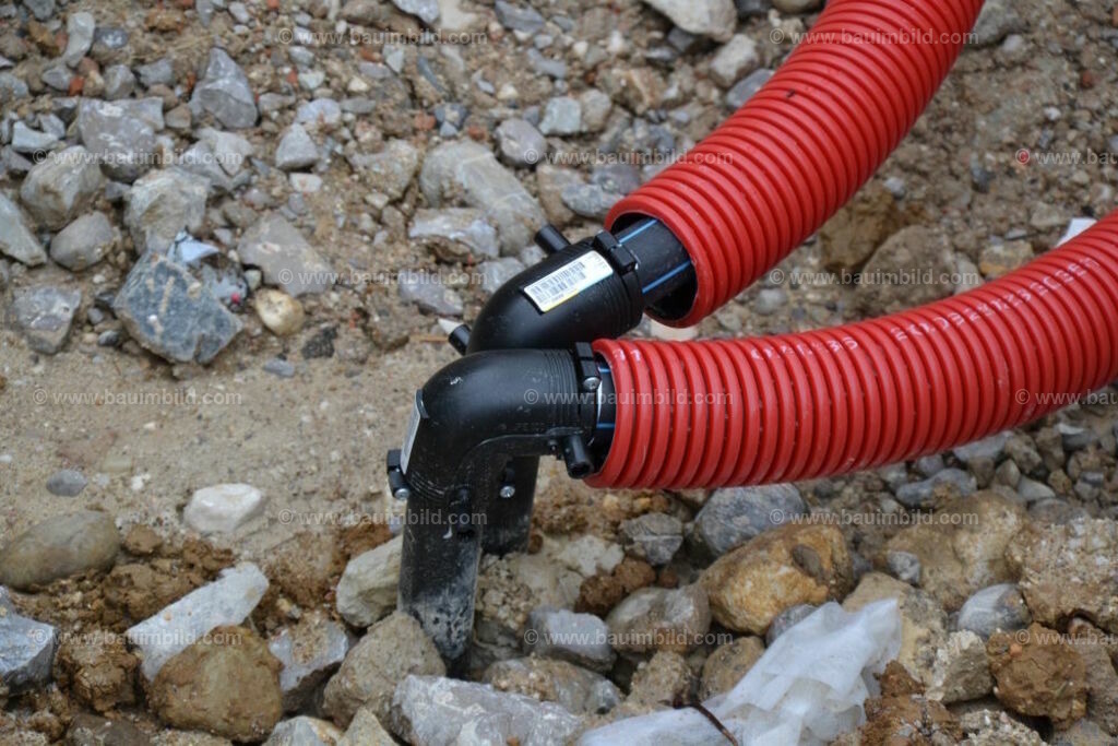 bib-lg16-heizung-0072 | Nach LV-Leistungsgruppen sortierte Detailfotos über den Bau eines Hauses. Alle Hausbau-Bilder direkt vom Urheber und Autor der Website Haus-Selber-Bauen.com