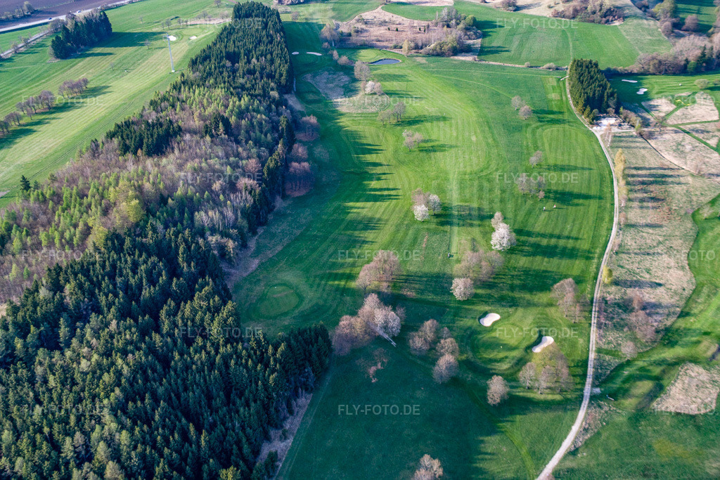Luftbild: Gelände des Golfplatz Golf-Club Tutzing im Ortsteil Traubing in Tutzing im Bundesland Bayern in Deutschland. – Foto: IMG_17941.jpg vom 15.04.2009 durch Werner Riehm/FLY-FOTO.de – Auflösung des Originals: 4272 x 2848 px