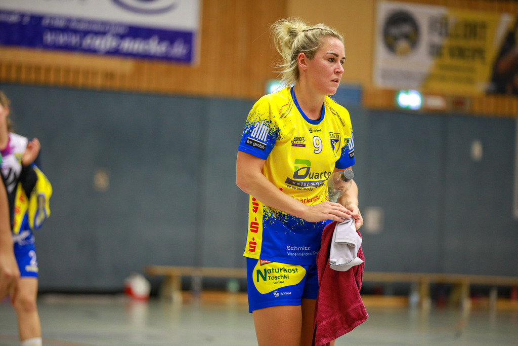 SVN_TvVoerde_021124_148 | Bildergalerie von Sport-Ereignissen aber auch von weiteren spannenden Dingen - nicht nur vom Niederrhein. In Anlehnung an den bekannten Spruch von Hanns Dieter Hüsch heißt das Motto: "Niederrhein ist überall".  - Realisiert mit Pictrs.com