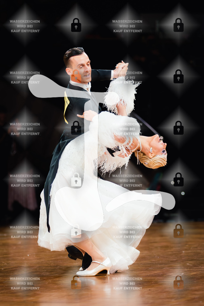 GOC 2025 - WDSF PD Super Grand Prix Standard 7th (28) Alessio Disca _ Luisa Celeste Cardillo (Italy)-2025-08-21-1771 | Webshop for digital downloads and prints of dance sport, event & show photographer Julian Link - Realisiert mit Pictrs.com