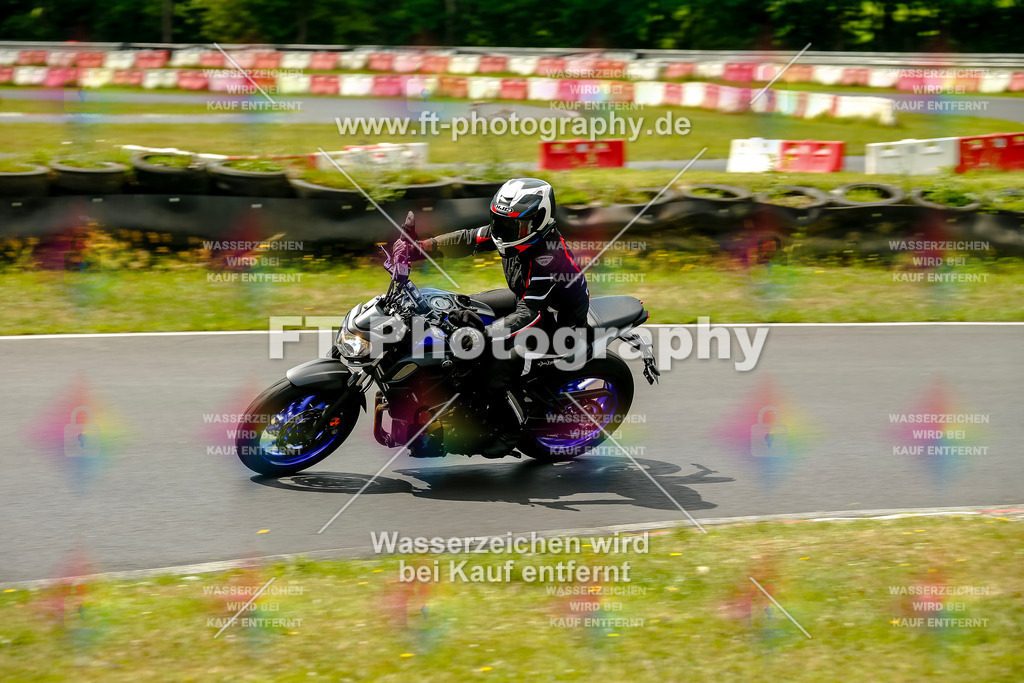 VBK-4982 | Hier findet Ihr Bilder von Touristenfahrten auf der Nürburgring Nordschleife oder von anderen Veranstaltungen die ich besucht habe. Viel Spass beim Durch Schauen 