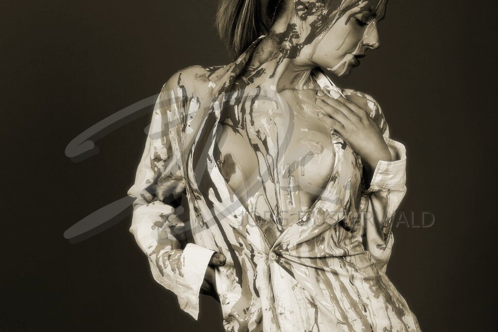 BodyArt-SHIRTSPLASH_3774f2 | #003 | Modell: Sarah | Foto: Alexander Große-Strangmann - Realisiert mit Pictrs.com