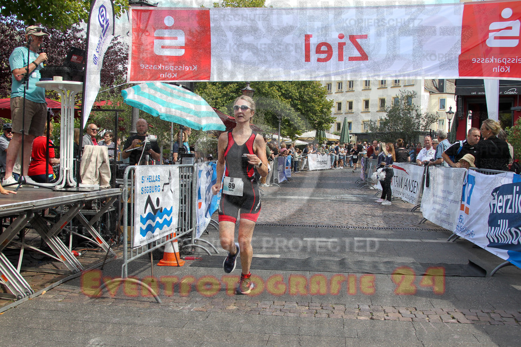 250824_1254_EV4_9636 | Sportfotografie im Rhein-Sieg Kreis, Köln, Bonn, NRW, Rheinland Pfalz, Hessen, etc. Unser Tätigkeitsfeld umfasst den Laufsport vom Volkslauf über den Marathon, Duathlon, Triathon bis zum Ultralauf wie Kölnpfad Ultra oder Schindertrail.