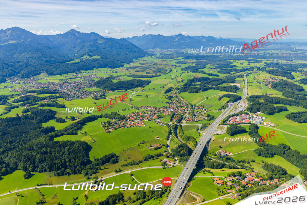 Luftaufnahme von Bernhaupten Bergen Bild- Das Luftbild wurde 2025 vom UL-Flugzeug heraus erstellt ( keine Drohne ) - Hochauflösende Luftaufnahme -Nicht vergleichbar mit Google Maps oder Satelittenbilder- Die Geschenkidee !Mit Lizenz und Bildrechte bestellbar