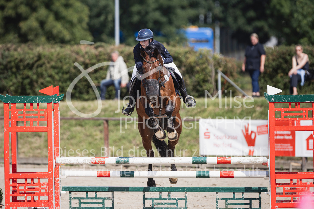 250628_PfSpTa_A2-Spr-221 | Deine schönsten Turniermomente als professionelle Fotos! Entdecke hochwertige Pferdesport-Fotografie im Online-Shop. Jetzt Fotos finden & bestellen!