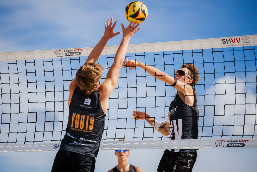 Beachvolleyball I Saison 2026 I Deutsche Meisterschaft U19 I 1. Tag | Jasper Lorenz Fotografie - Realisiert mit Pictrs.com