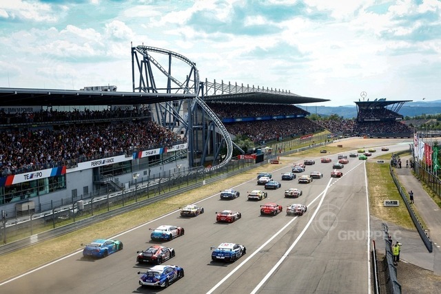 24hNbr19_0127906LDN_TU | Motorsport-Fotografie: DTM, 24h Nürburgring und GT-Action in hochauflösenden Bildern. Entdecke packende Rennmomente & Impressionen direkt aus der Boxengasse. - Realisiert mit Pictrs.com