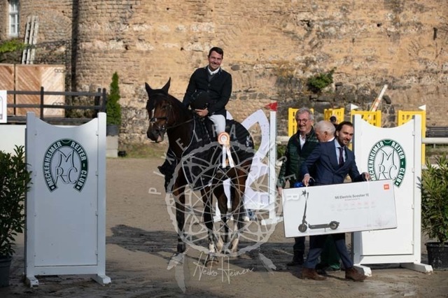 2B4A3836 | pixelfaenger - Realisiert mit Pictrs.com