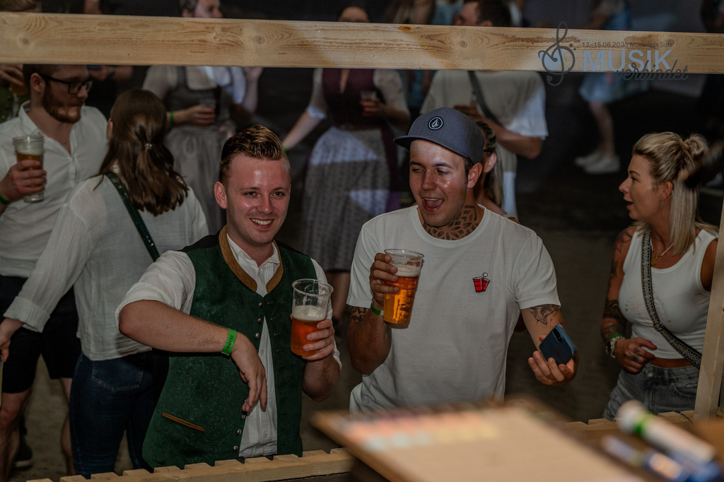 DSC_3514 | "Fussifoto.com – Ihr Ansprechpartner für hochwertige Fotografie! Entdecken Sie kreative Bilder und professionelle Dienstleistungen. Kontaktieren Sie uns für Ihre Projekte!"