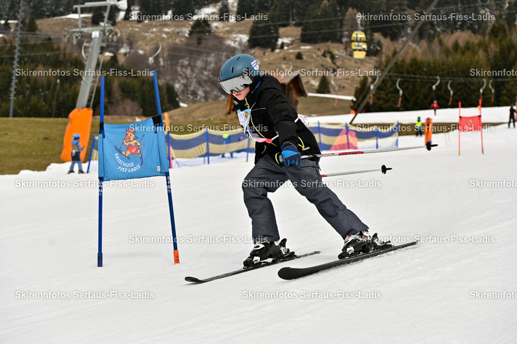 SRF_03.04.2026_0262 | SRF_03.04.2026_0262 - Realisiert mit Pictrs.com