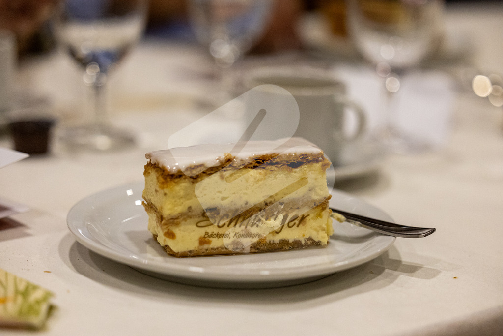 SKE100J_4919 | Dessert - Realisiert mit Pictrs.com