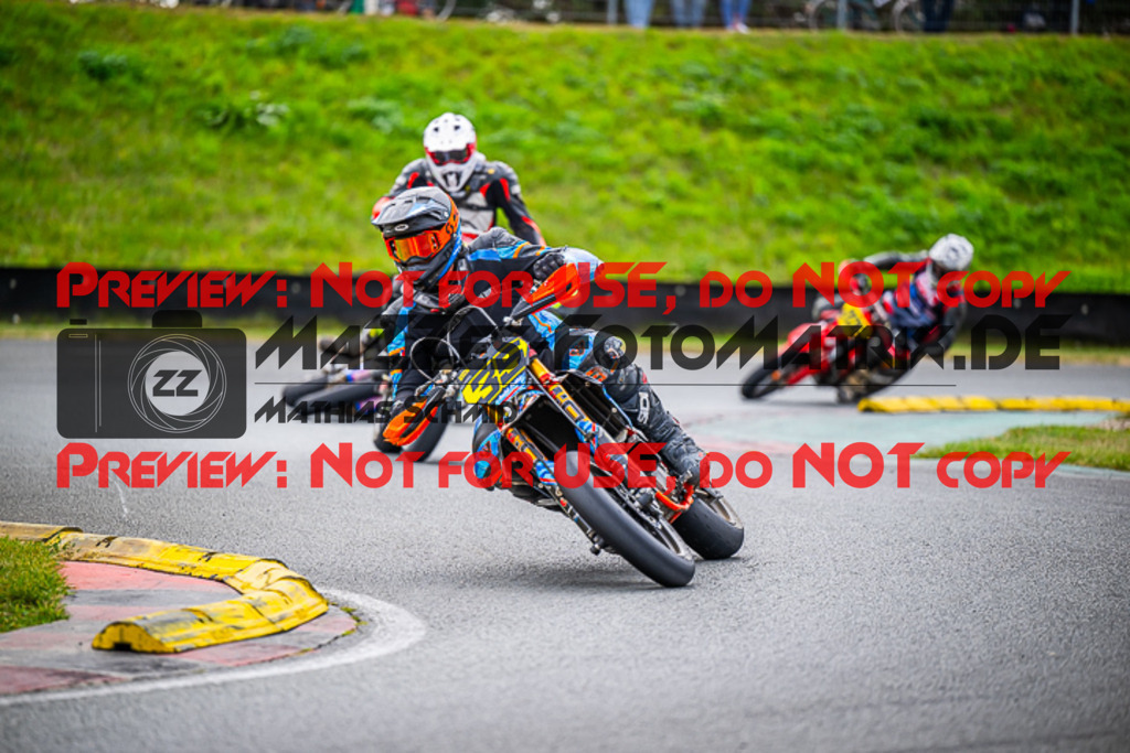 MaZZes_FotoMatrix_231001_9804 | S1