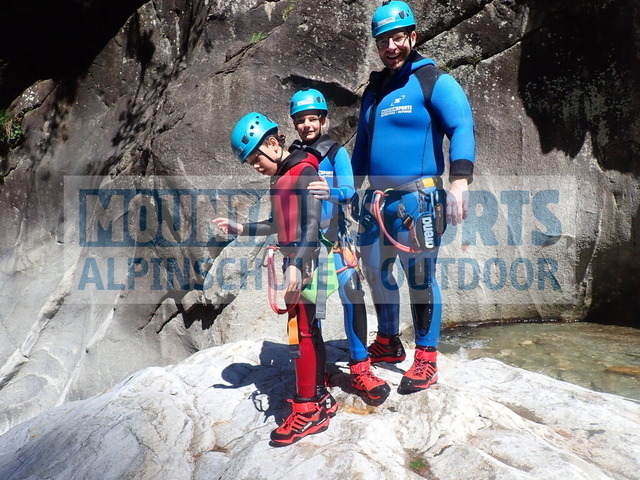 P7280340 | Bestelle die Bilder deines Berg- oder Wasser-Abenteuers mit Mountain Sports bequem von zu Hause aus direkt über unseren Online Fotoshop von pictrs.com. - Realisiert mit Pictrs.com
