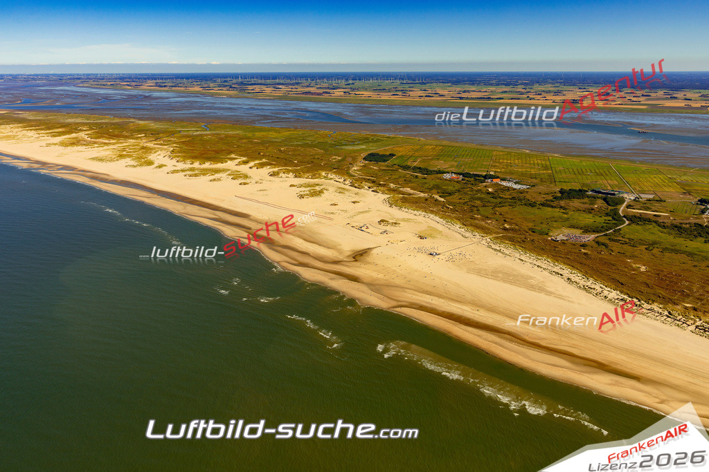 Aktuelles Luftbild von  Norderney - Die Luftaufnahme wurde 2022 mittels UL-Flugzeug erstellt ( keine Drohne ) - hochauflösende Kamera-Systeme von  Canon -Beste Qualität - Für grossformatige Ausdrucke geeignet. Die Geschenkidee !