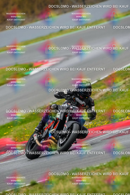 2026_09_12_PBK_34175_LRX | Sportfotografie; SlowMotion; Video; Rennstrecke; Hafeneger; RSE; Speer; Trackday; Motorsportarena; Hockenheimring; Brno; Most; Barcelona; Valencia, Benny; Kaetzmer;