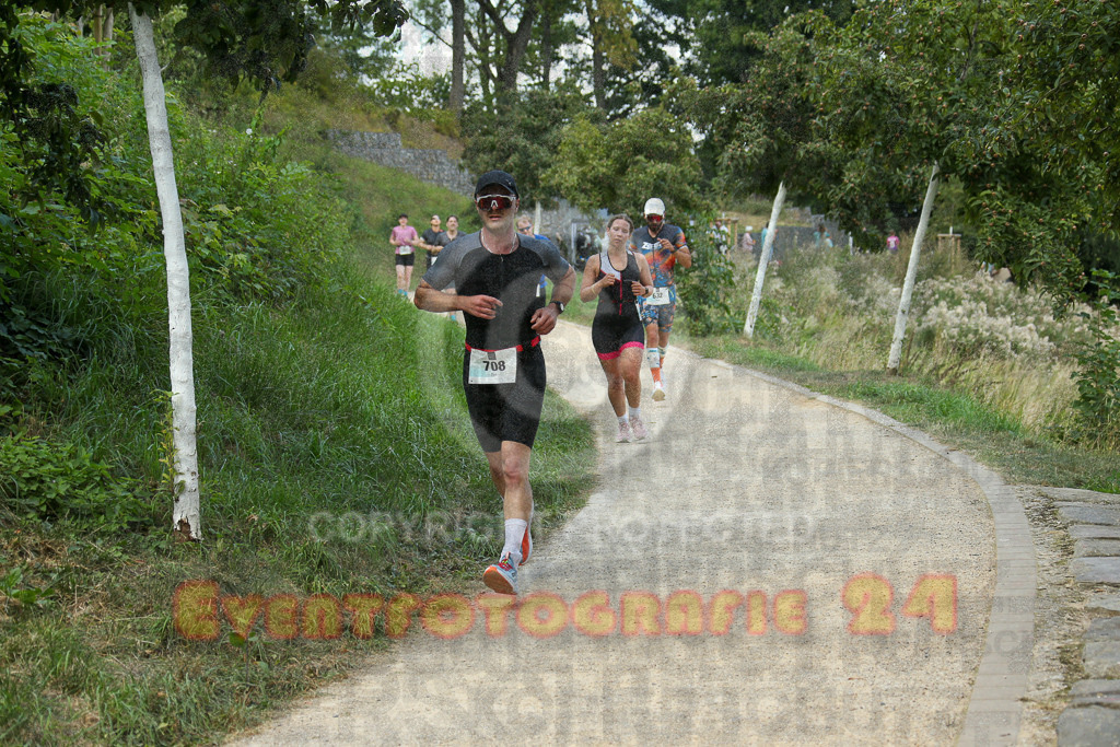 250824_1431_EX1_6539 | Sportfotografie im Rhein-Sieg Kreis, Köln, Bonn, NRW, Rheinland Pfalz, Hessen, etc. Unser Tätigkeitsfeld umfasst den Laufsport vom Volkslauf über den Marathon, Duathlon, Triathon bis zum Ultralauf wie Kölnpfad Ultra oder Schindertrail.