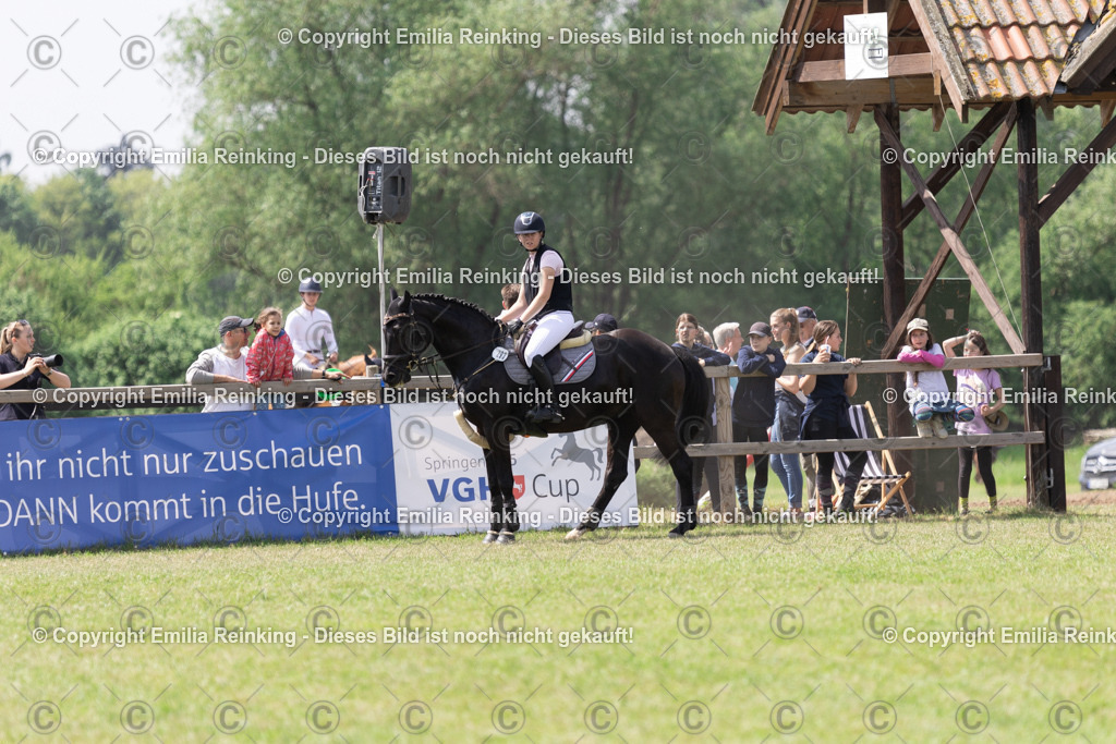 CL5A3293 | Emilia Reinking Fotografie - Realisiert mit Pictrs.com