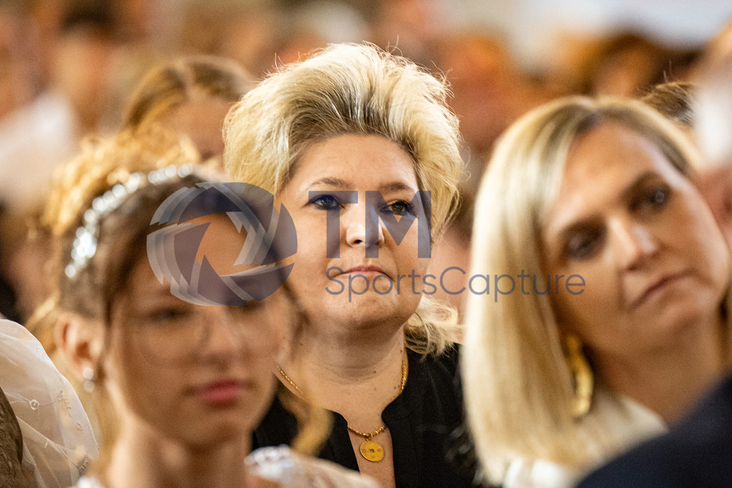 RR5M5758 | Firmung Dom Klagenfurt 8.6.24