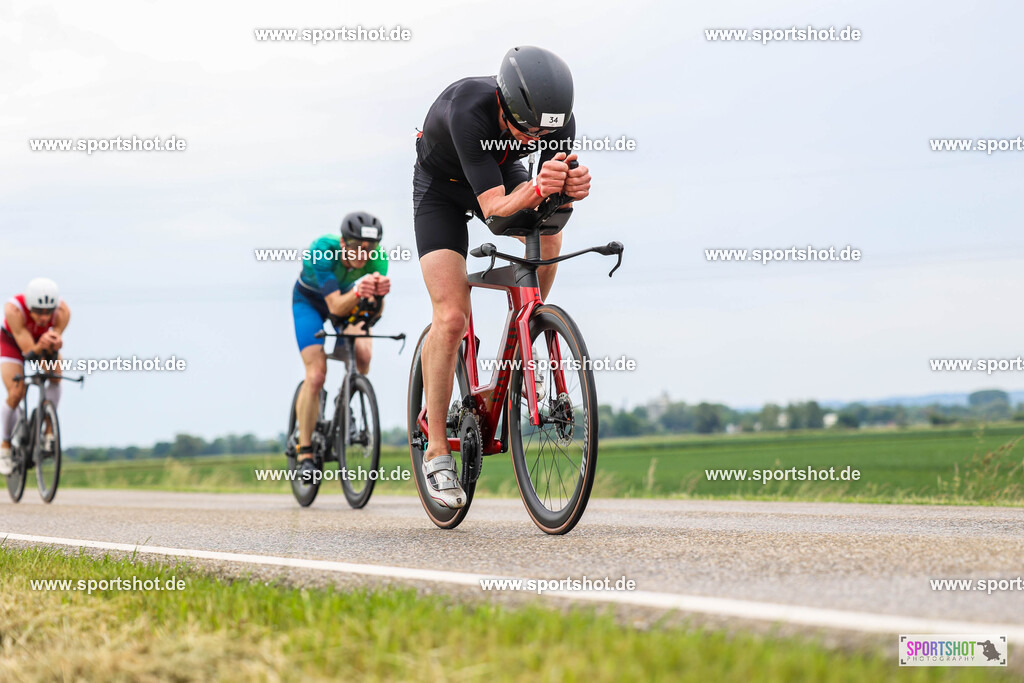 BR8A5775 | Stadttriathlon Erding 2025. #yourpictrs #sportshot_your_pictrs @Sportshotphotography #stadttriathlonerding Copyright: www.sportshot.de