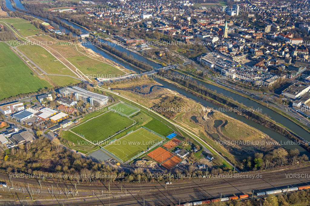 Hamm240305048 | Luftbild, Flugplatz Hamm Lippewiesen, Flugzeuge und Hallen mit Solardach, Fluss Lippe und Datteln-Hamm-Kanal, City, Stadtbezirk Heessen, Hamm, Ruhrgebiet, Nordrhein-Westfalen, Deutschland