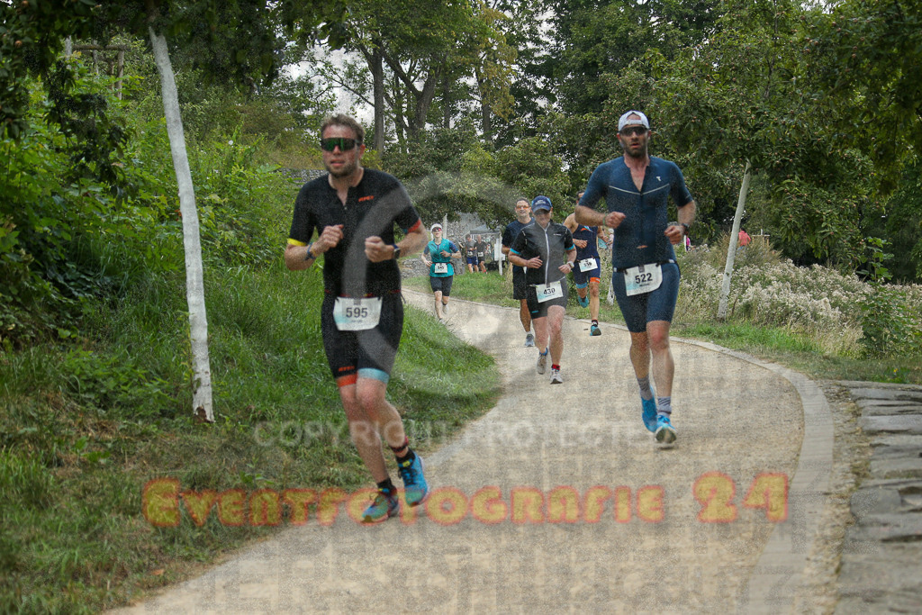250824_1403_EX1_4806 | Sportfotografie im Rhein-Sieg Kreis, Köln, Bonn, NRW, Rheinland Pfalz, Hessen, etc. Unser Tätigkeitsfeld umfasst den Laufsport vom Volkslauf über den Marathon, Duathlon, Triathon bis zum Ultralauf wie Kölnpfad Ultra oder Schindertrail.