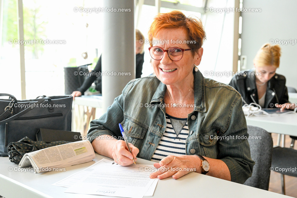 SOKO Linz Casting_ 06.05.2023-3 | 06.05.2023, Linz, Design Center, AUT, SOKO Linz Casting, im Bild Ursula Hochleitner (67, Linz)