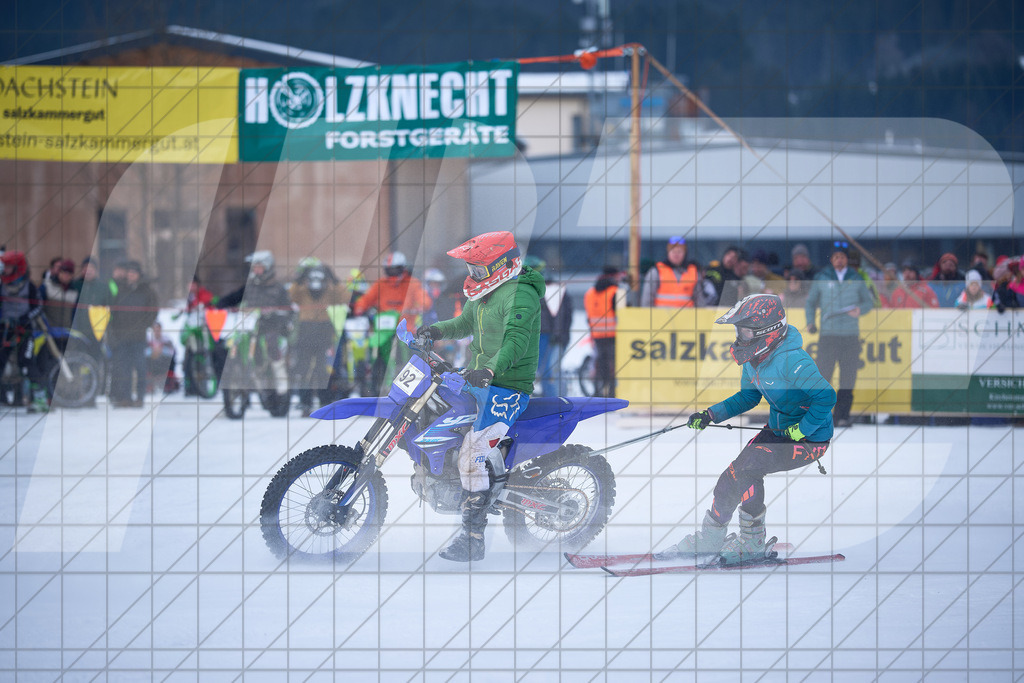 11. Holzknecht Skijöring | Skijöring am 24.01.2026: 11. Holzknecht Skijöring in Gosau am Dachstein, Oberösterreich, ÖsterreichFoto: © 2026 Martin Bihounek | mb-creative.eu